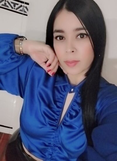 Andrea 613983598, Hermosa chica latina en busca de aventuras