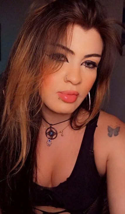 632730737-crossdresser-en-tarragona-QIbH2M