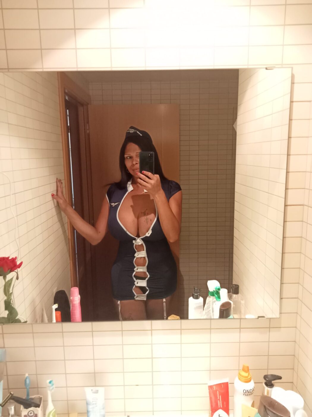 249b8f01-27cf-4905-a3f0-1c3b895e3785