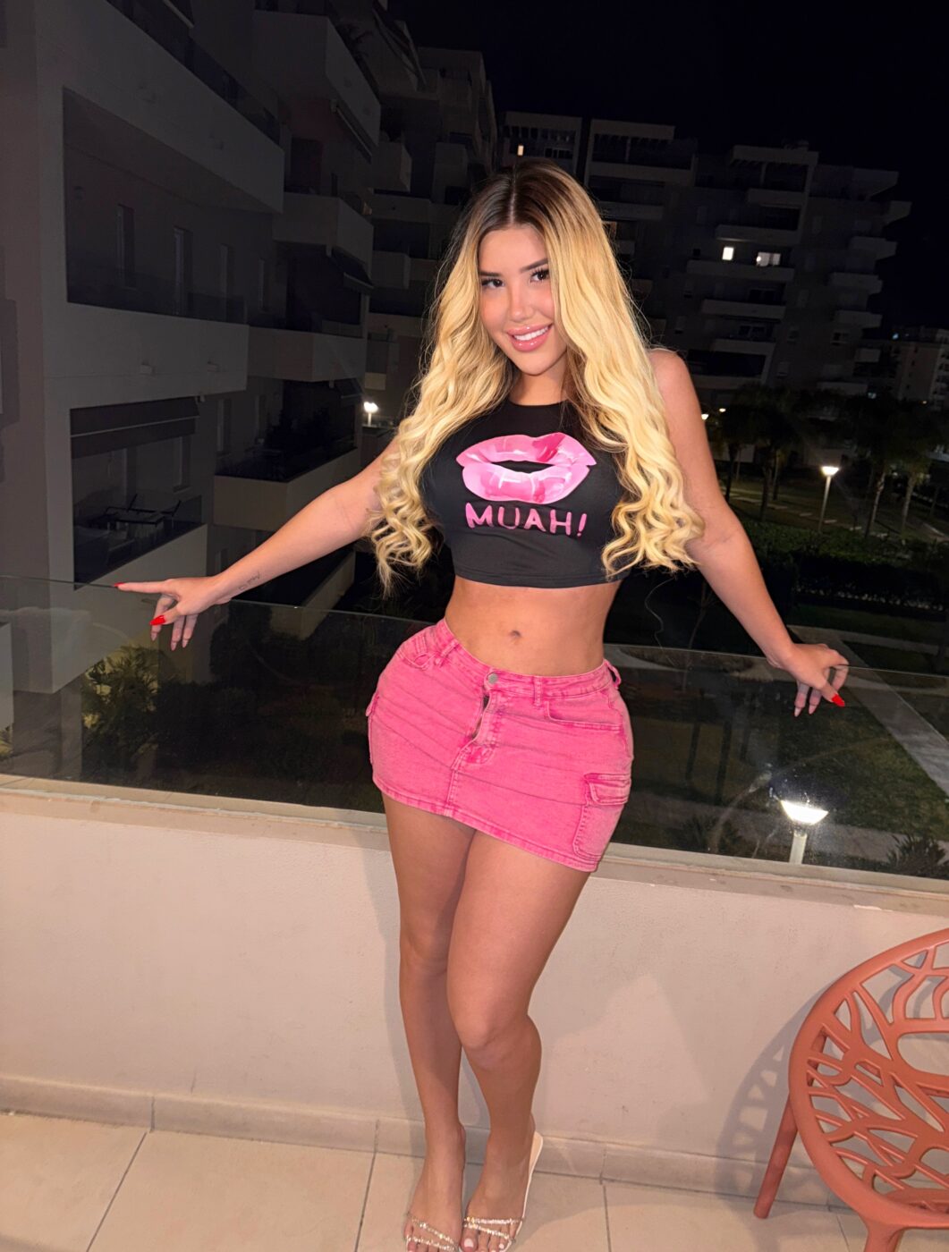 Facetune_24-04-2025-01-03-56