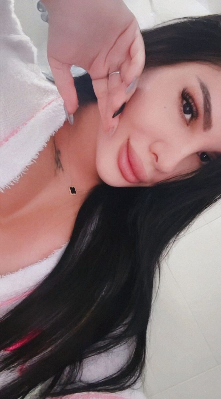 23
