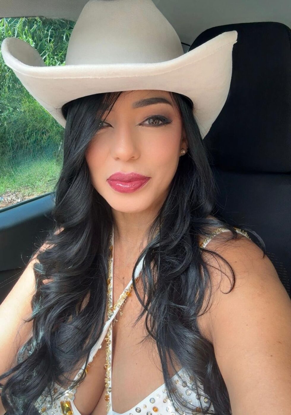 WhatsApp-Image-2026-04-02-at-11.59.48-2